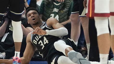 Bucks’ Antetokounmpo exits game with lower back bruise